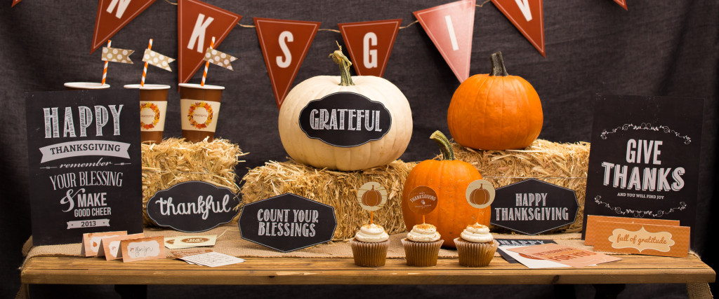Thanksgiving printable signs for photo booth